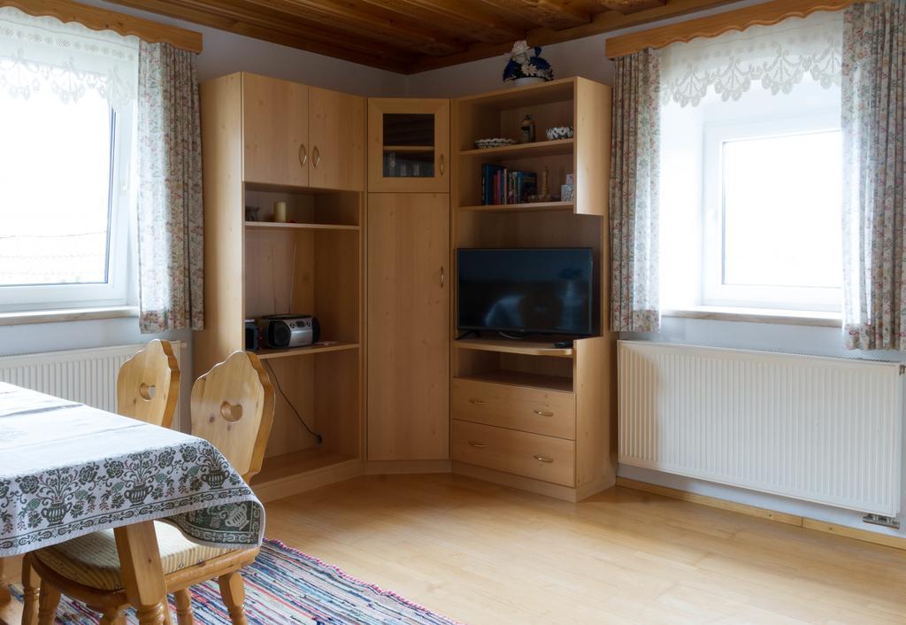 Ganhoer- Fam. Kaar Wintersdorf Habitación foto